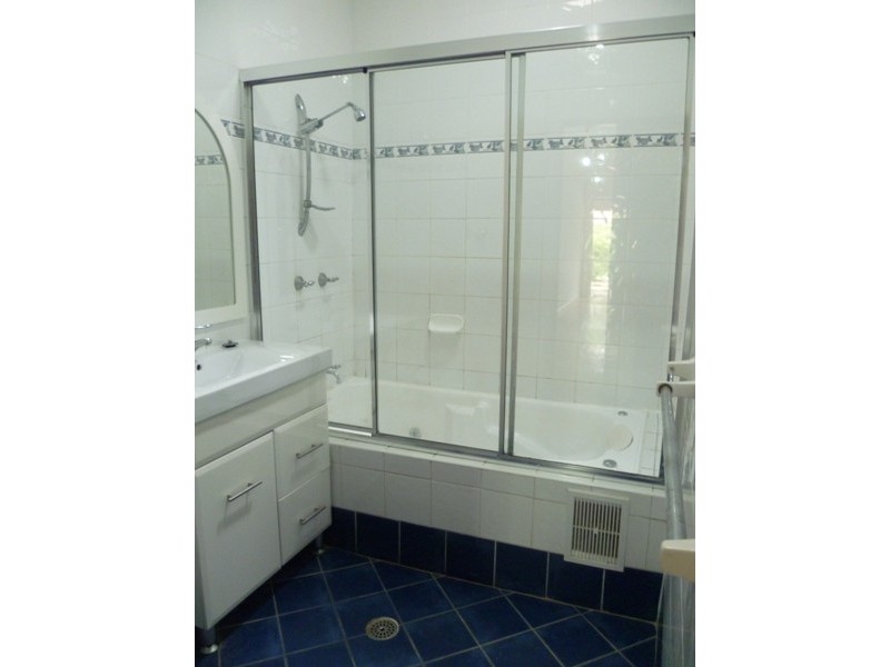 30 Freda Street, Picnic Point NSW 2213