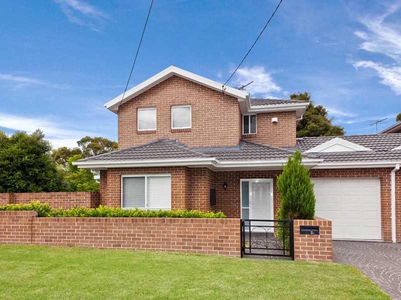 2B Hazelglen Avenue, Panania NSW 2213