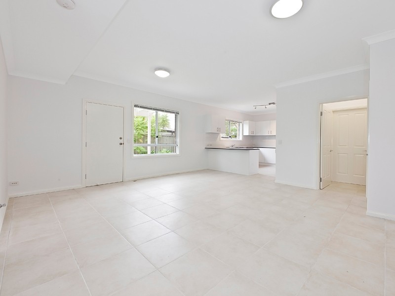 2B Hazelglen Avenue, Panania NSW 2213