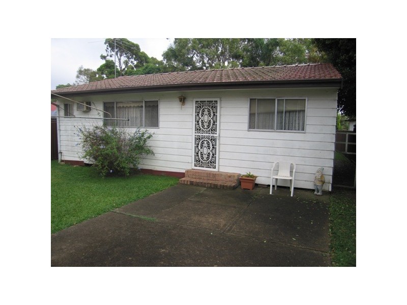 10A Park Road, East Hills NSW 2213