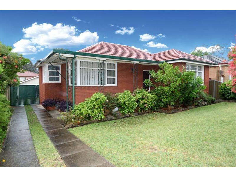 43 Alliance Avenue, Revesby NSW 2212
