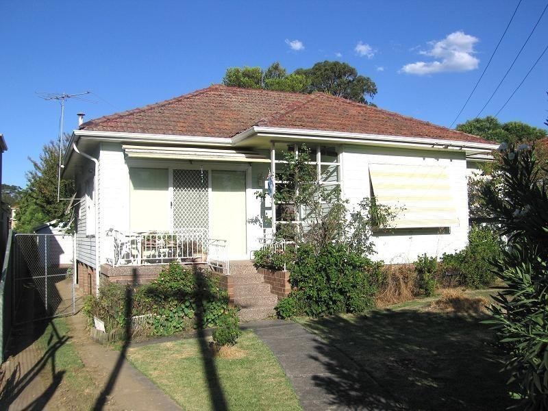 14 Gracemar Avenue, Panania NSW 2213