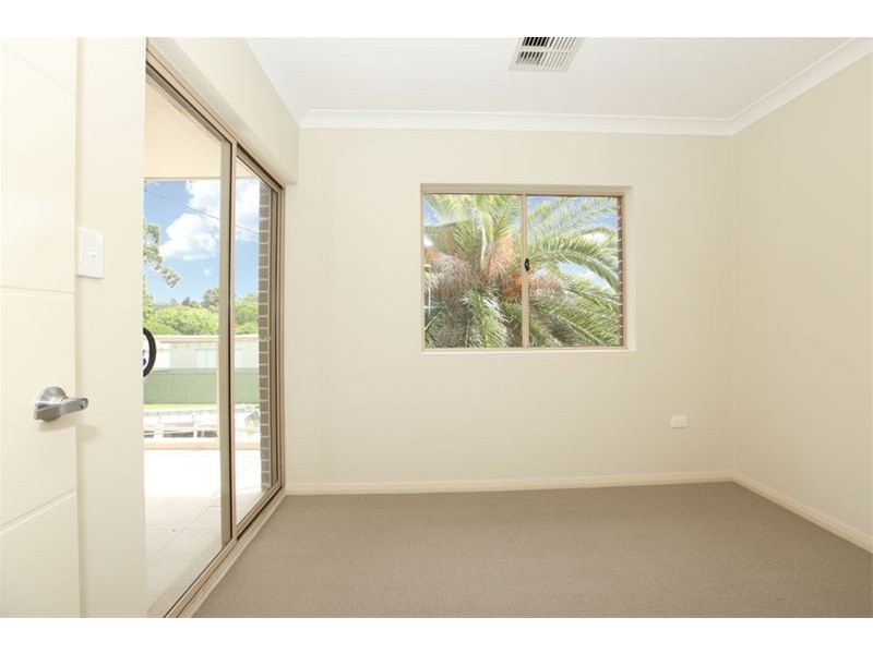 7 Dowding Street, Panania NSW 2213