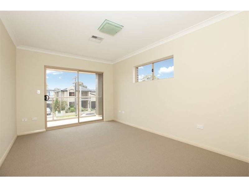 7 Dowding Street, Panania NSW 2213