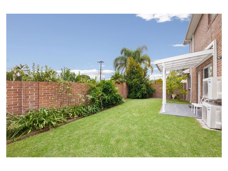 2A Hazelglen Avenue, Panania NSW 2213