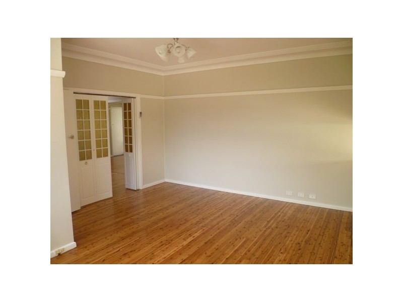 33 Brighton Avenue, Panania NSW 2213