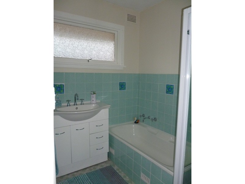 2/9 Wilberforce Road, Revesby NSW 2212