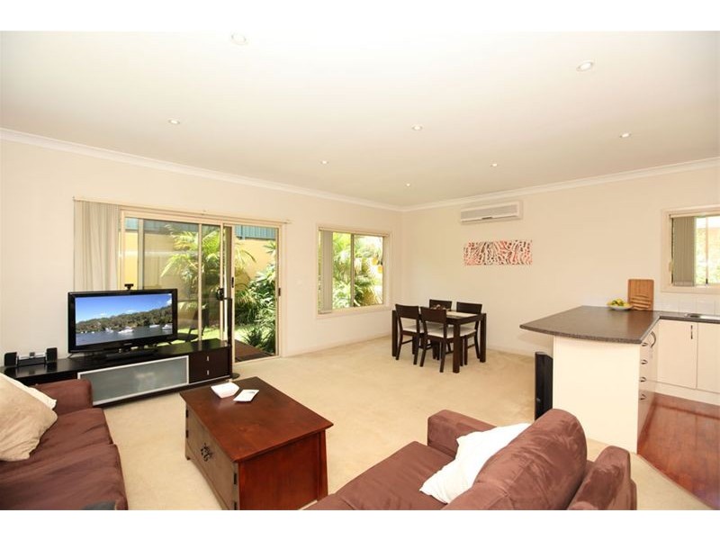 1/5 Needlewood Grove, Padstow Heights NSW 2211