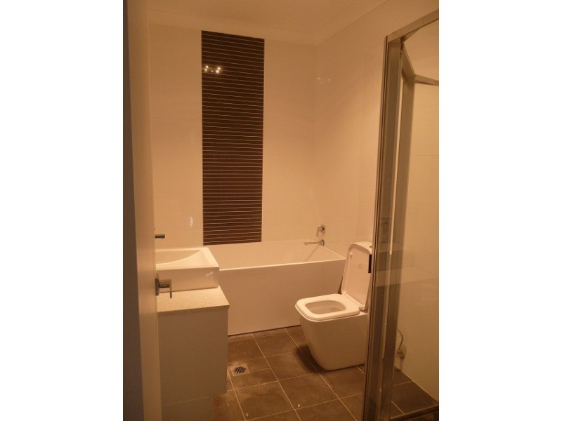 12 Blanc Avenue, East Hills NSW 2213