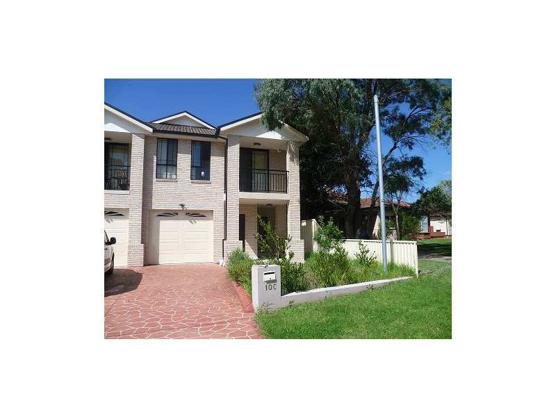 10c Sandra Avenue, Panania NSW 2213