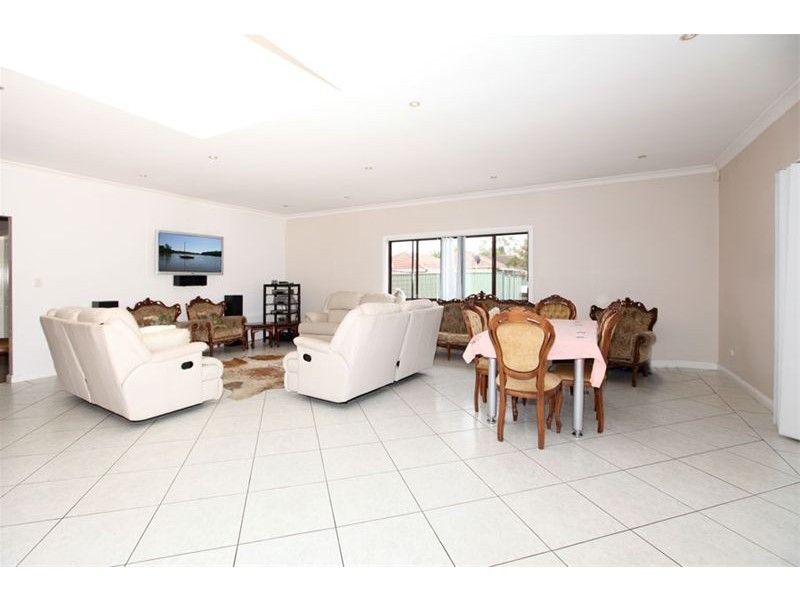 13 Queen Street, Revesby NSW 2212