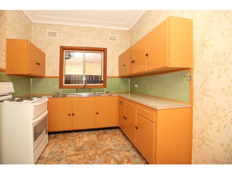 21 Brighton Avenue, Panania NSW 2213