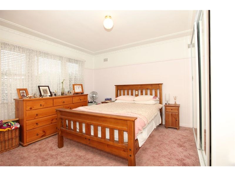 91 Clancy Street, Padstow NSW 2211