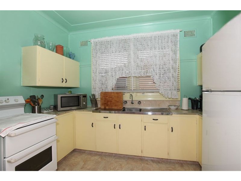 91 Clancy Street, Padstow NSW 2211