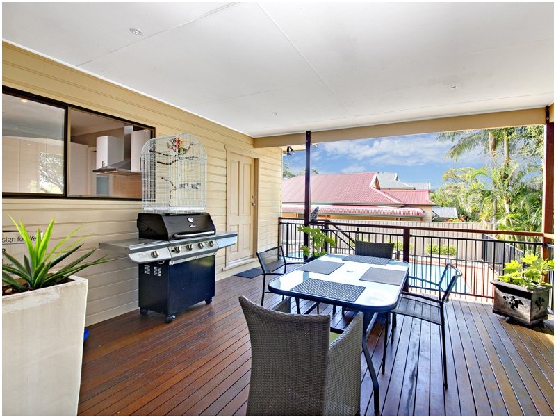 27 Taloma Street, Picnic Point NSW 2213