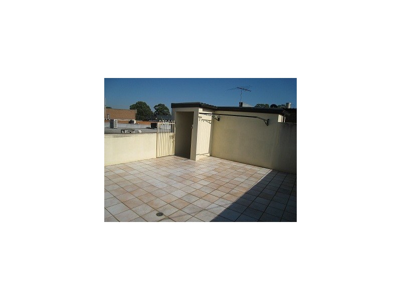 2/11 Selems Parade, Revesby NSW 2212