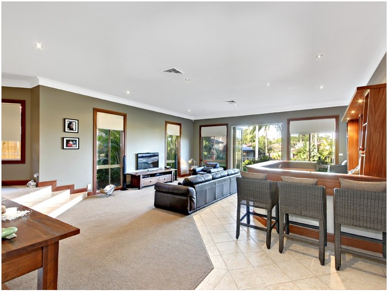 97 Ramsay Road, Picnic Point NSW 2213