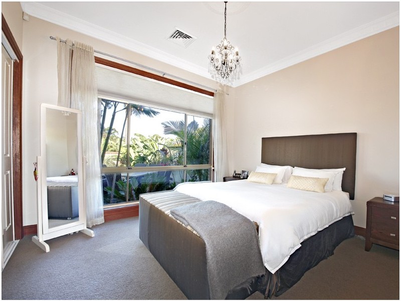 97 Ramsay Road, Picnic Point NSW 2213