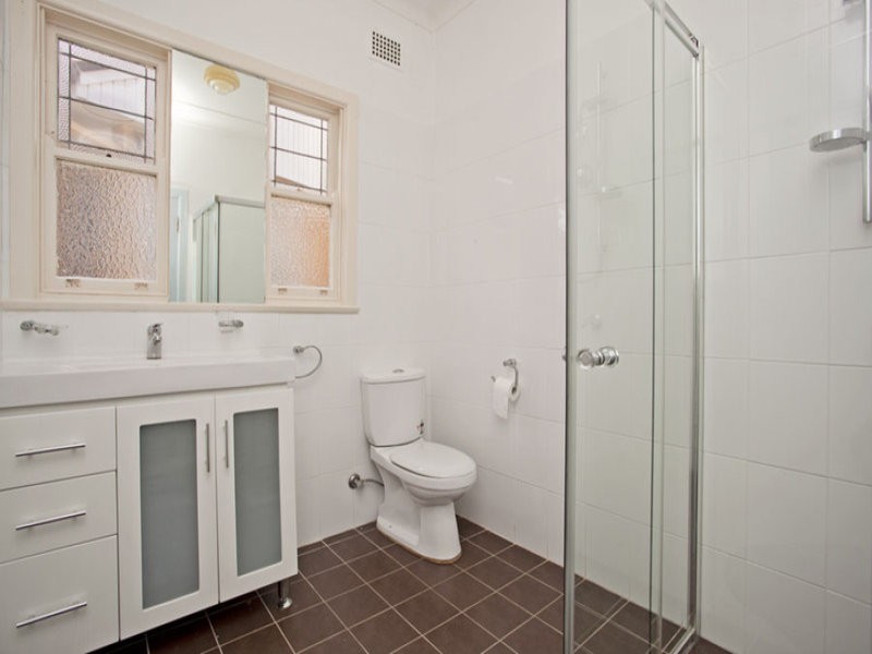 653 Henry Lawson Drive, East Hills NSW 2213