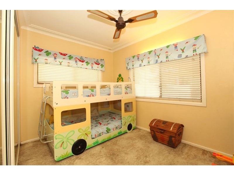 781 Henry Lawson Drive, Picnic Point NSW 2213