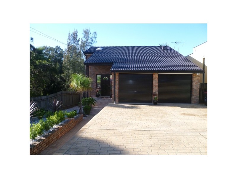 614 Henry Lawson Drive, East Hills NSW 2213