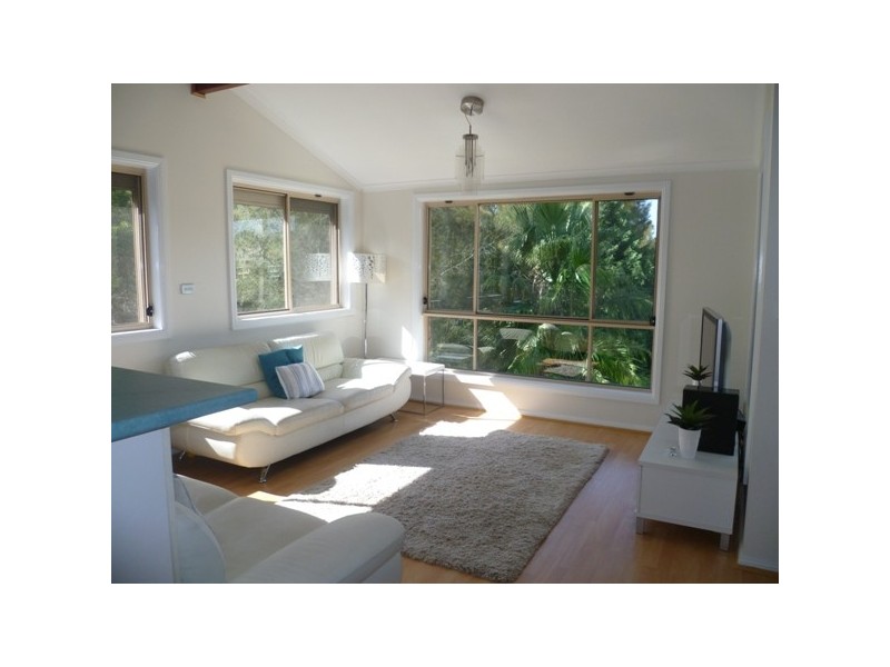 614 Henry Lawson Drive, East Hills NSW 2213