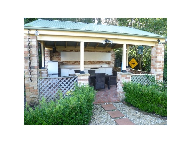 614 Henry Lawson Drive, East Hills NSW 2213