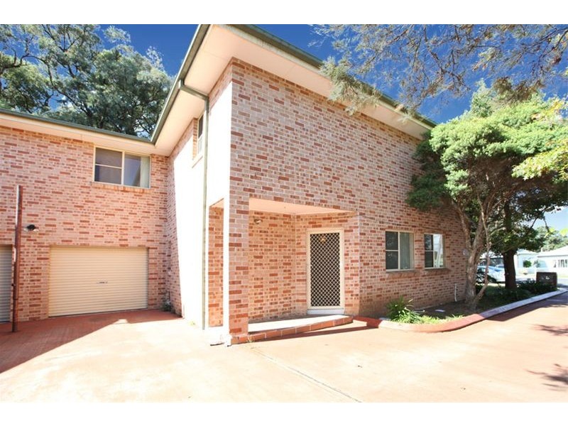 1/18 Gwandalan Road, Padstow NSW 2211