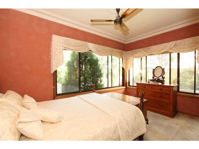 781 Henry Lawson Drive, Picnic Point NSW 2213