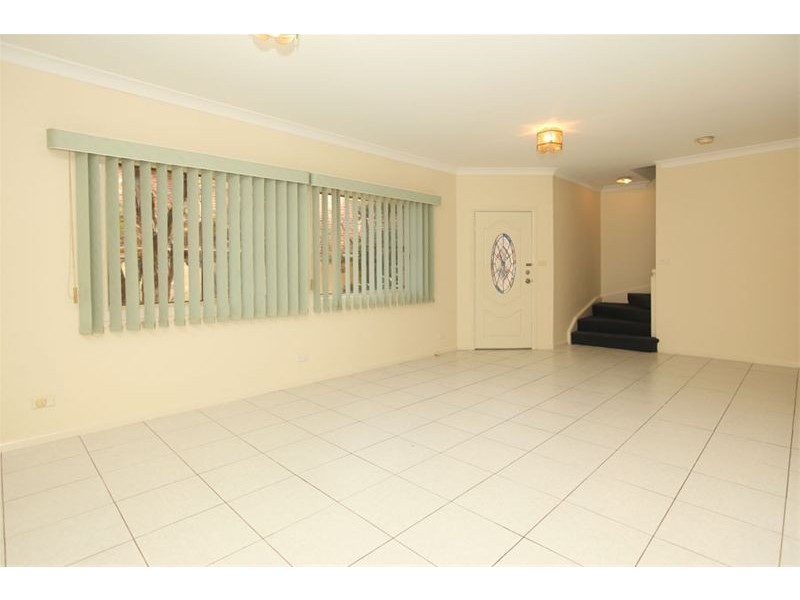 1/18 Gwandalan Road, Padstow NSW 2211