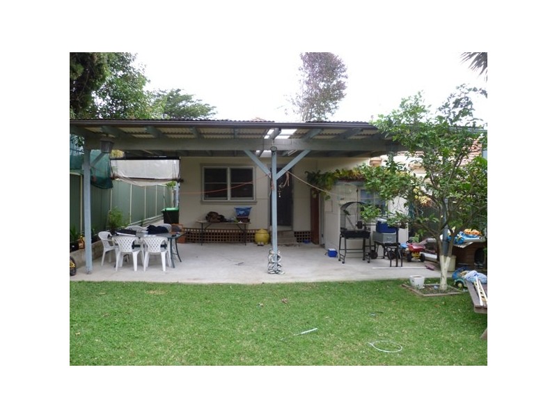 102 Remley Street, Roselands NSW 2196