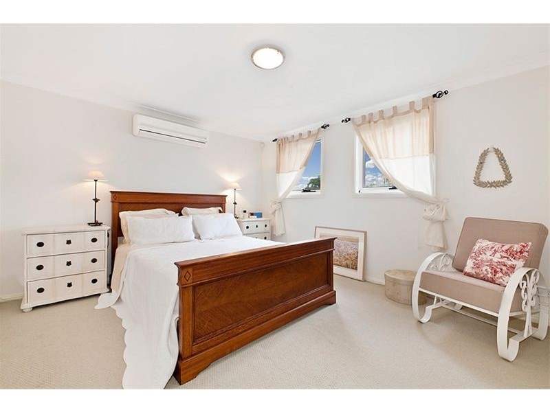 2A Hazelglen Avenue, Panania NSW 2213