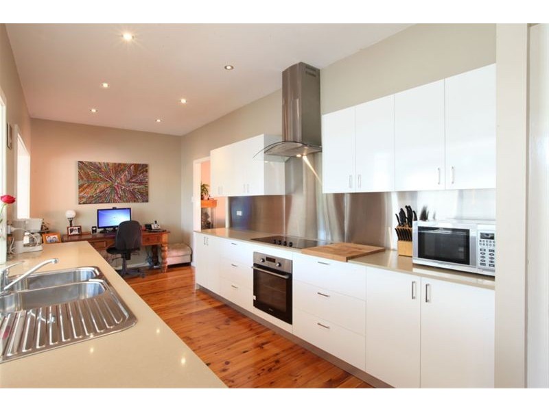 28 Hazelglen Avenue, Panania NSW 2213