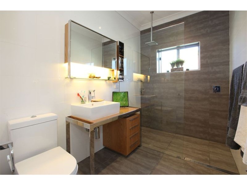 28 Hazelglen Avenue, Panania NSW 2213