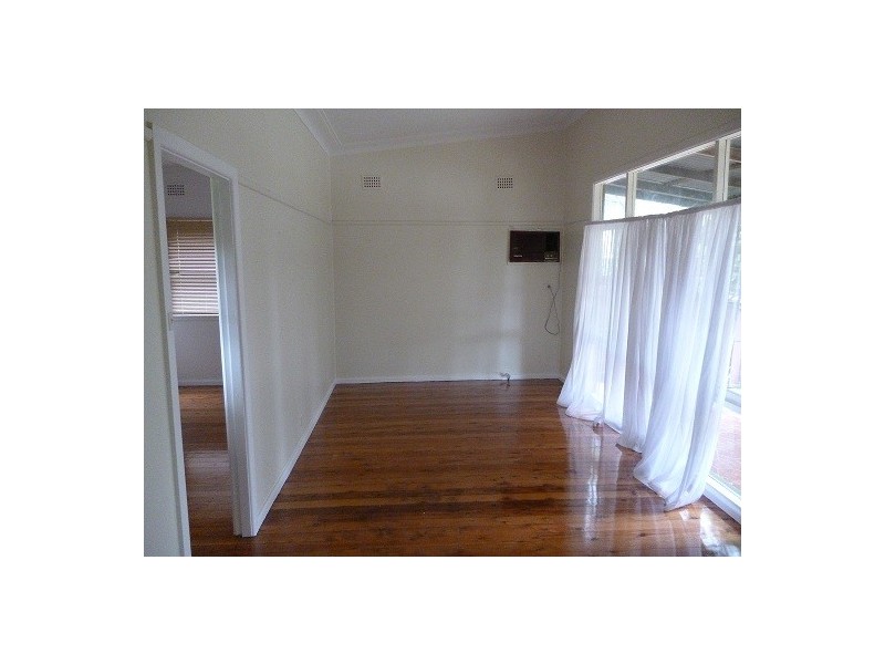 31 Walder Road, Hammondville NSW 2170