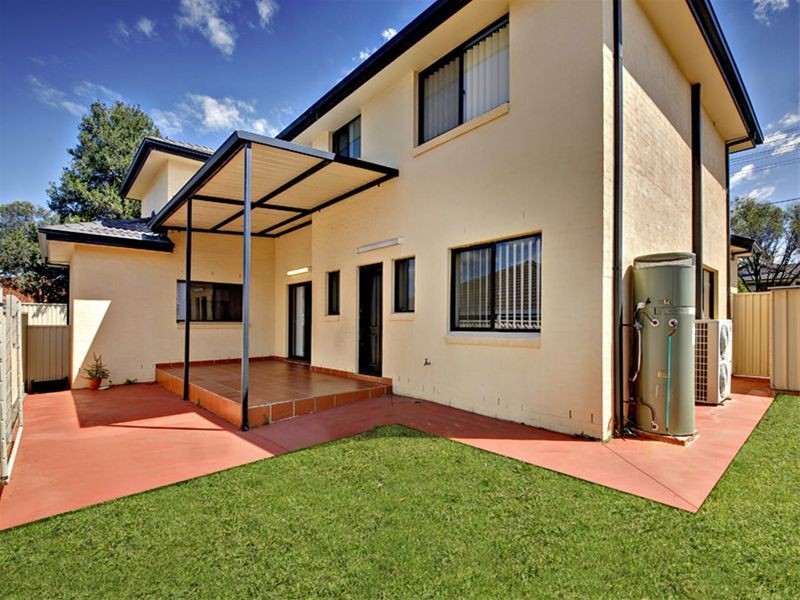 1/37 Ramsay Road, Panania NSW 2213