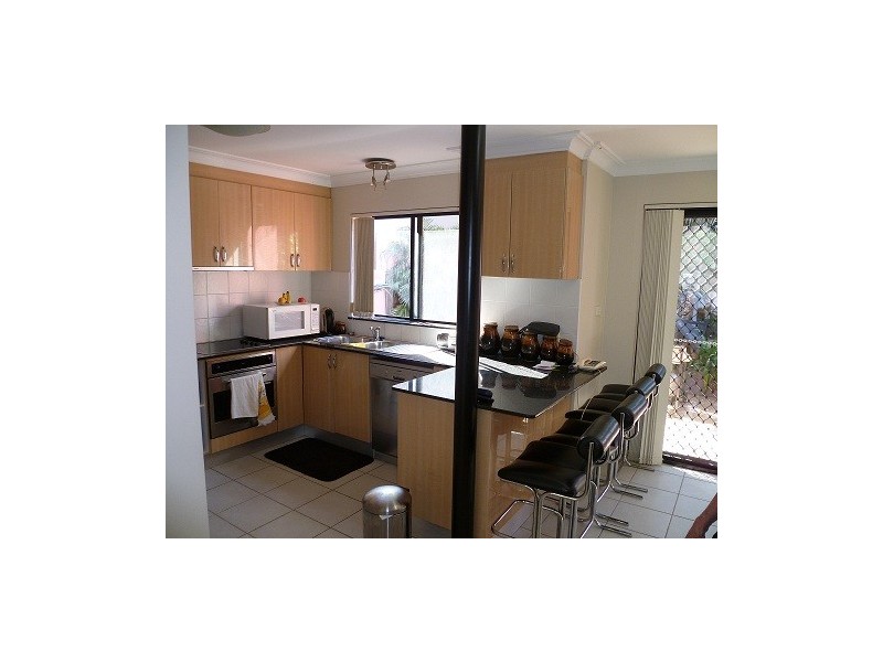 7a Drysdale Avenue, Picnic Point NSW 2213