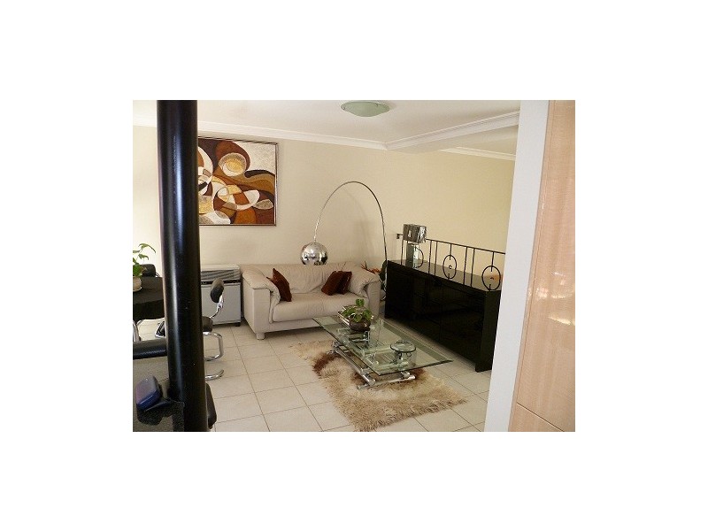 7a Drysdale Avenue, Picnic Point NSW 2213