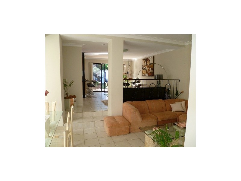 7a Drysdale Avenue, Picnic Point NSW 2213