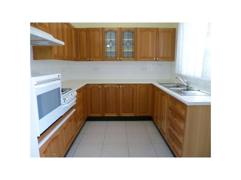 2/15 Panorama Parade, Panania NSW 2213