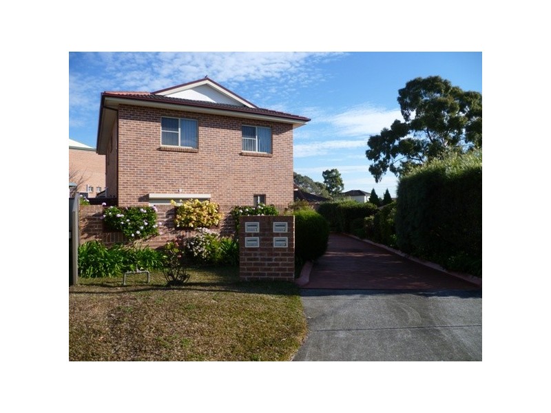 2/15 Panorama Parade, Panania NSW 2213