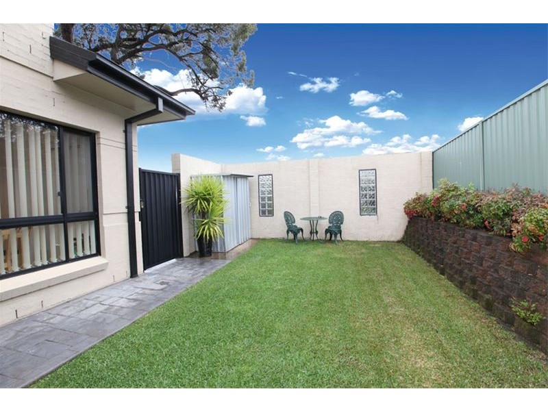 1/93 Ramsay Road, Picnic Point NSW 2213
