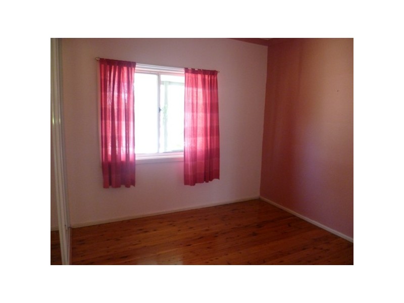 100 Tompson Road, Panania NSW 2213