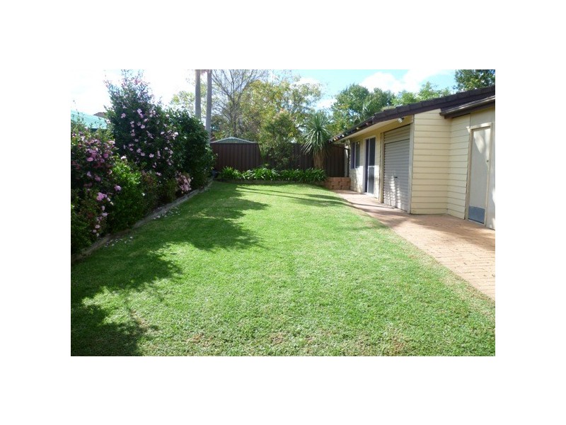 100 Tompson Road, Panania NSW 2213