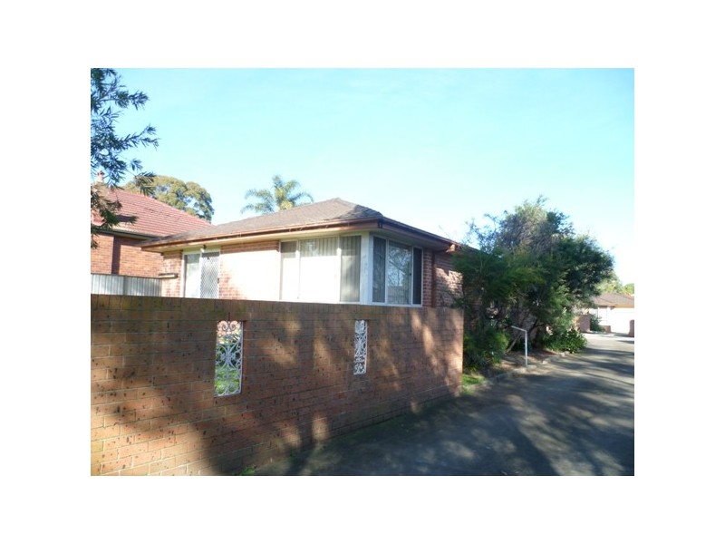 1/81 Horsley Road, Panania NSW 2213