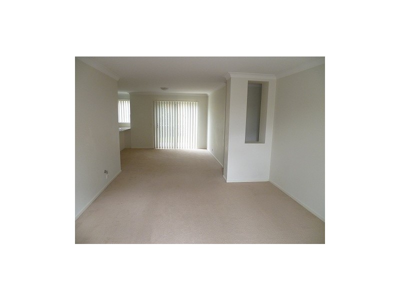 1 / 2 Parkwood Road, Holsworthy NSW 2173