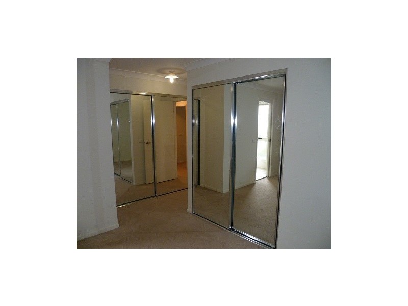 1 / 2 Parkwood Road, Holsworthy NSW 2173