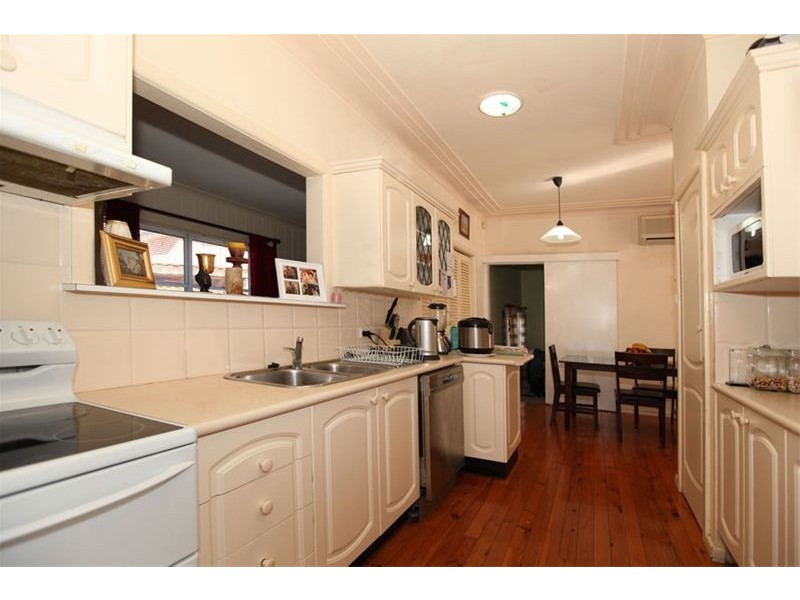 12 Ruth Place, Panania NSW 2213