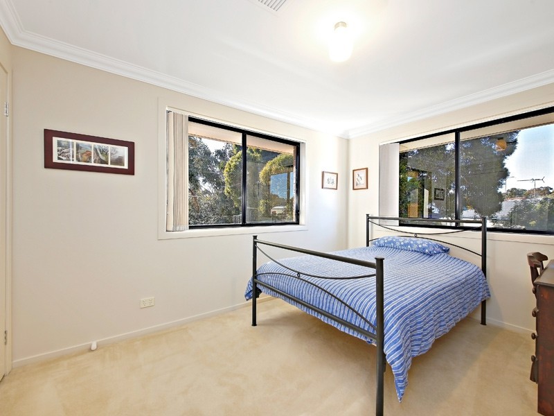 4 Sandra Avenue, Panania NSW 2213