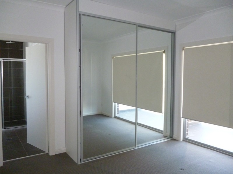 12a Blanc Avenue, East Hills NSW 2213